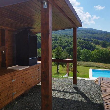 Le Chalet M - Cabana Cu O Panorama De Poveste. Surdesti  Exterior photo
